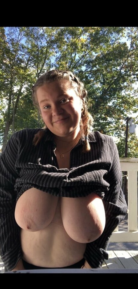 big tits brunette onlyfans beautiful picture