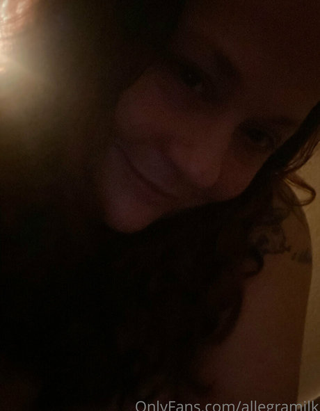 blonde muscle onlyfans hot sexy pic