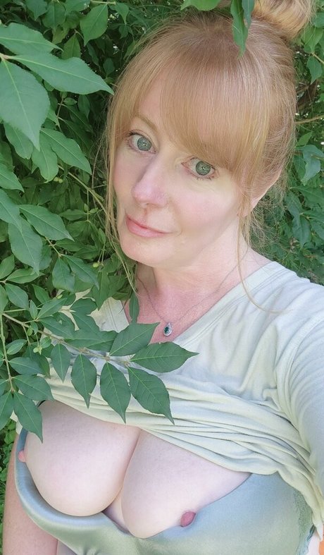 thenewgingercoug star perfect photo