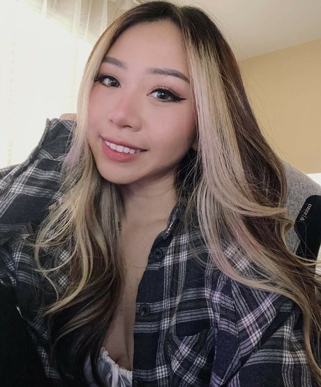 viavmber free pornstar picture