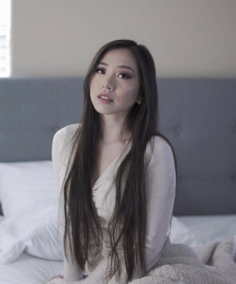 viavmber model pretty images