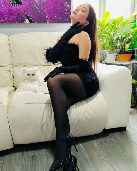 Gema Amante perfect pornstar image