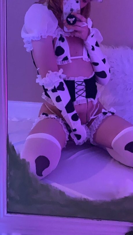 Dove Lillian high quality model pictures