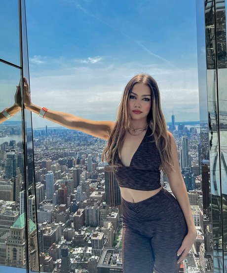 trivitv top star image