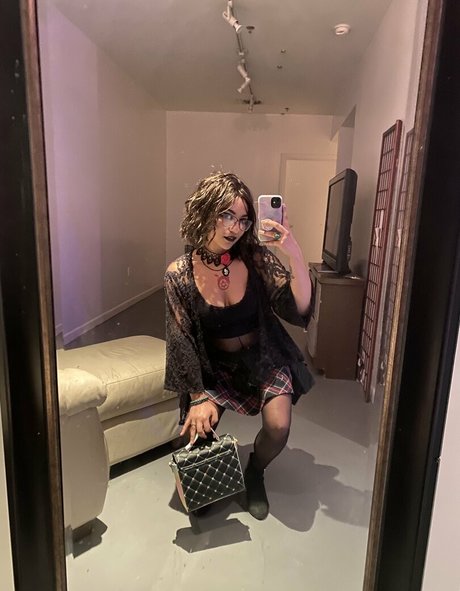 freeblazybrat star top img