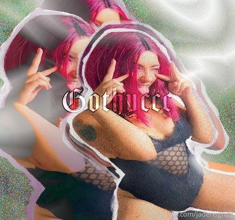 freeblazybrat star pornographic photo