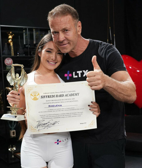 Shelena ldr high quality actress images