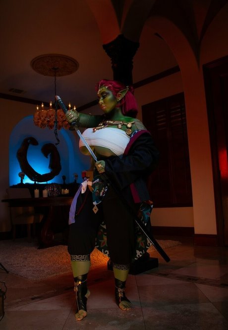 Bishoujomom free model picture