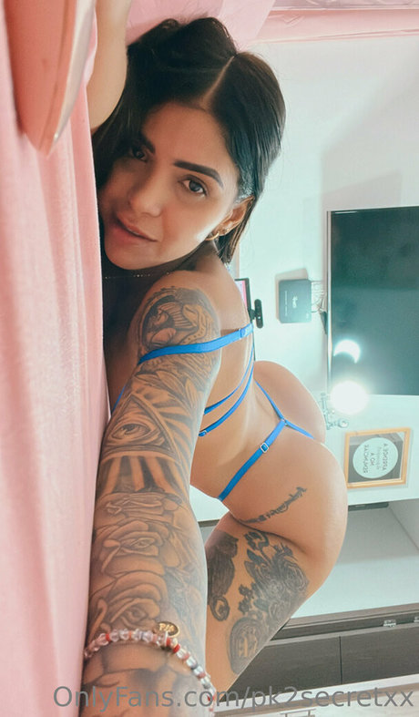 ebony smoking onlyfans hd image