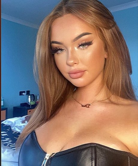 Neave Dare sex pornstar images