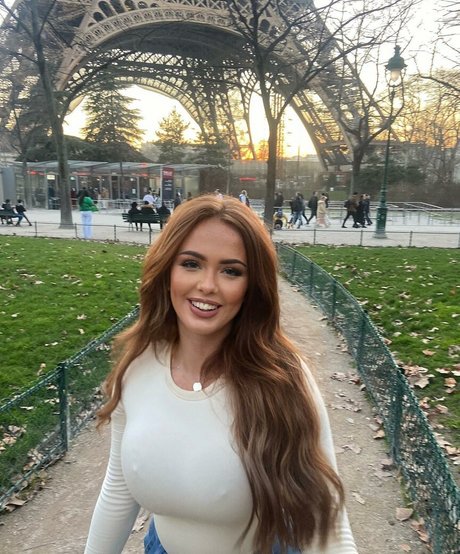 Neave Dare pornstar beautiful images