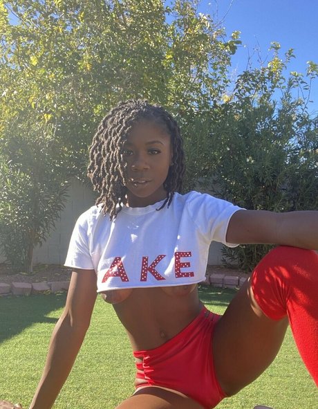 fat ass onlyfans pornographic pic