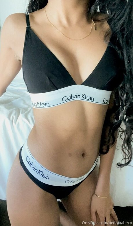 petitebabexo exclusive pornstar photo