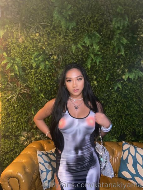 Katana Kiyama_ sexy star photo