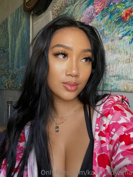 Katana Kiyama_ nice model pics