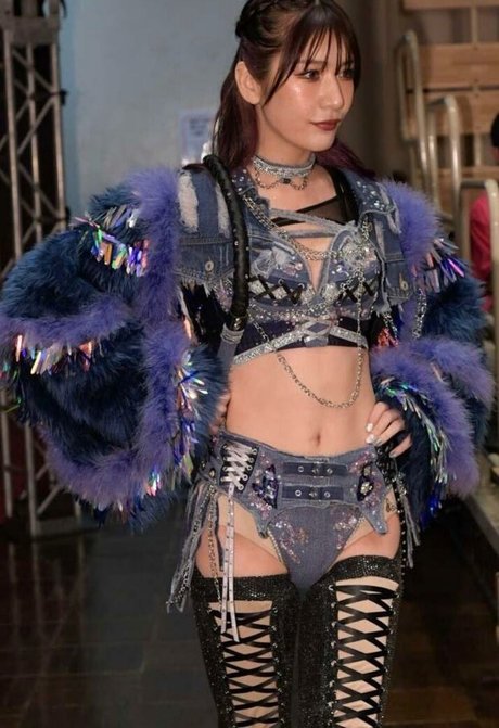 Yuki Kamifuku star naked galleries