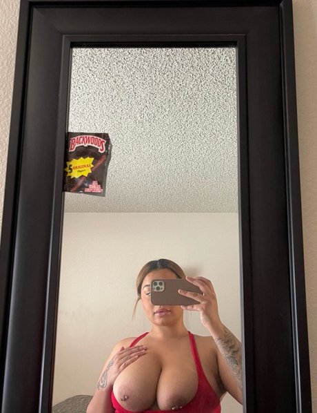 Laixxx_ sex model pictures