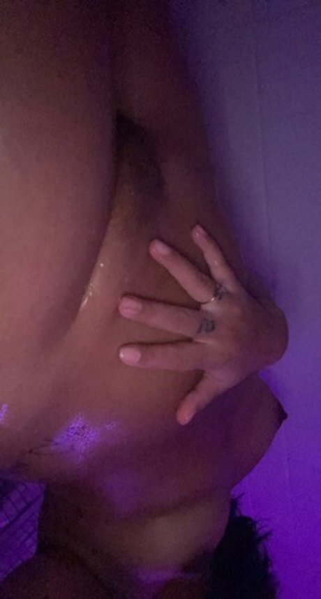 Lina Flexxx pornstar naked archive