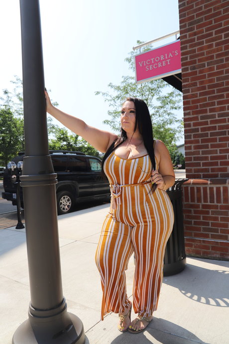 pawg princess onlyfans hot nude photo