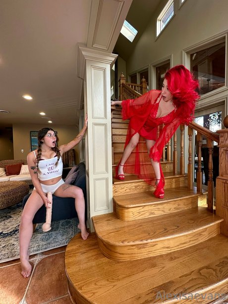 Alexis Evans hd pornstar images