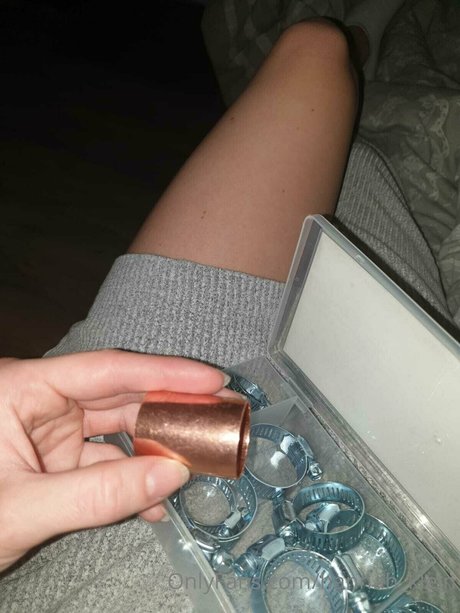 Hannah Klein model nude galleries