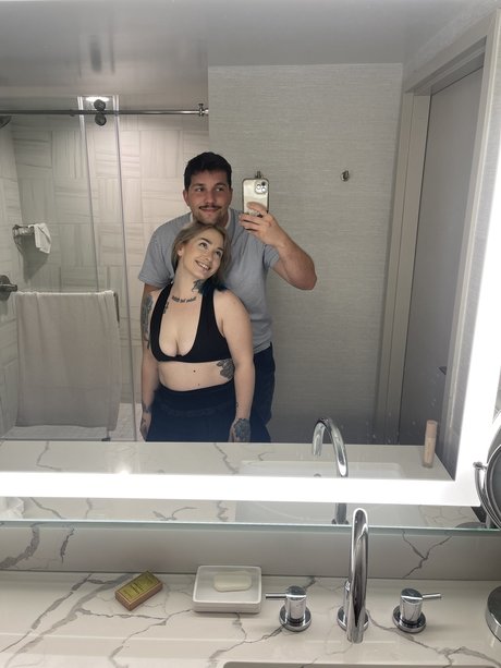 Claire Lavey pornstar xxx image