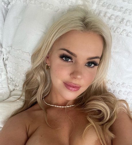 Katie Lalinde star pretty gallery