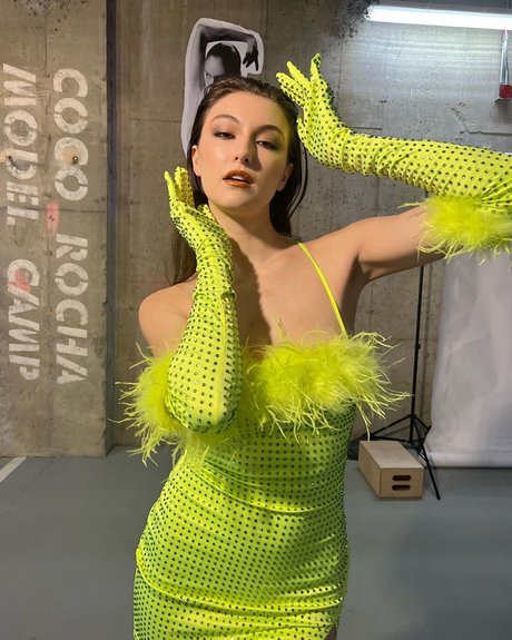 bbw lesbian onlyfans art naked img