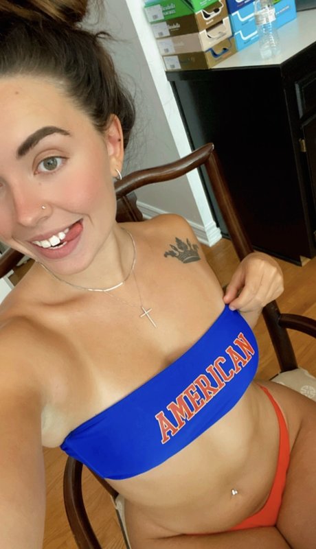 college teen onlyfans top photo