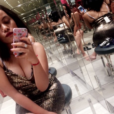 Estcy star top photo