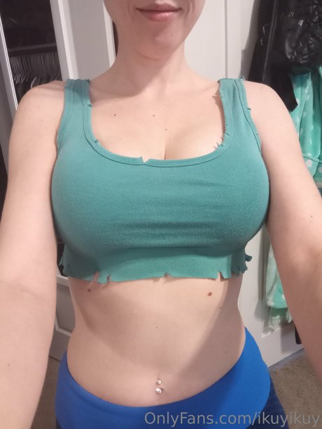 Ikuy Cosplayer pornstar sexy galleries