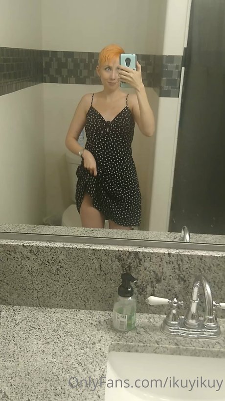 blonde babe onlyfans sex pictures