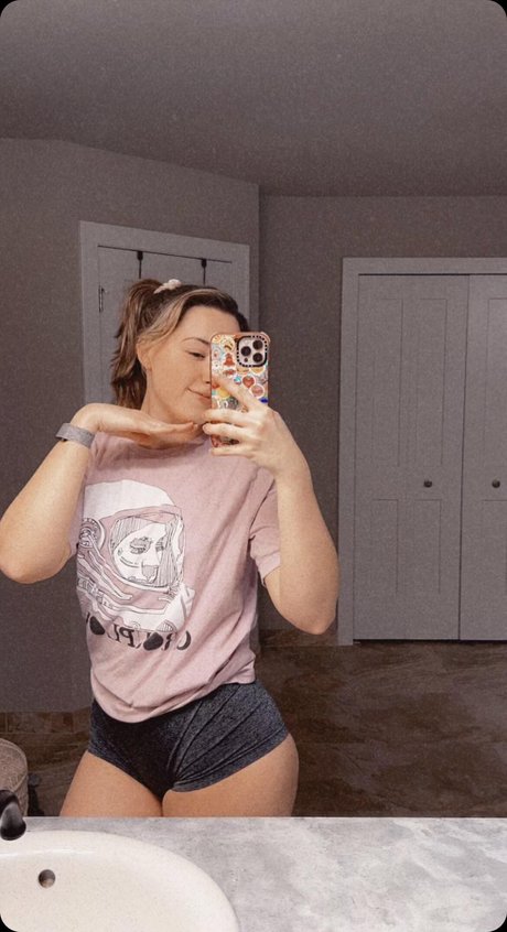 blowbang onlyfans beautiful pictures