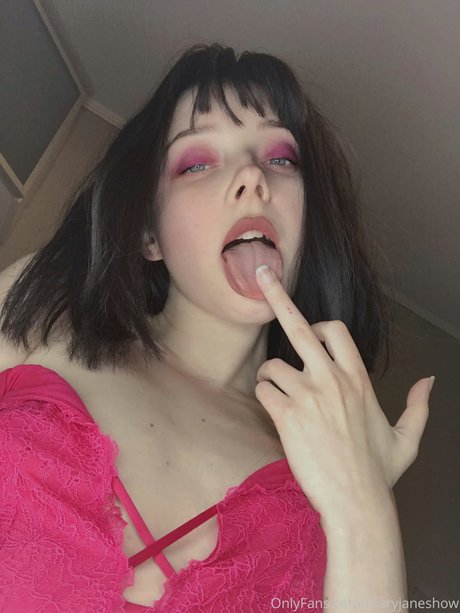 Malvinamoney nice actress pictures