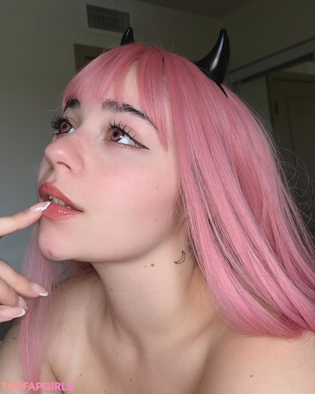 Sugashi_ star nudes archive