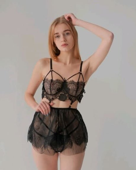 Vlada Dobryak naked actress image