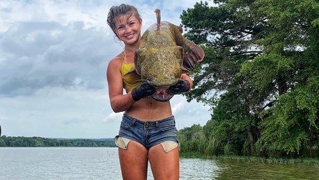 teen solo onlyfans naked photo