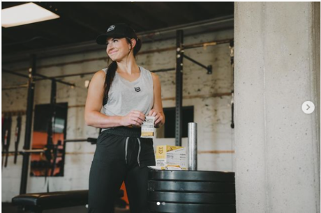 Hannah Barron art actress pic