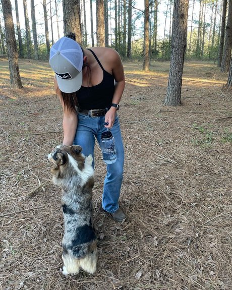 Hannah Barron model sex picture