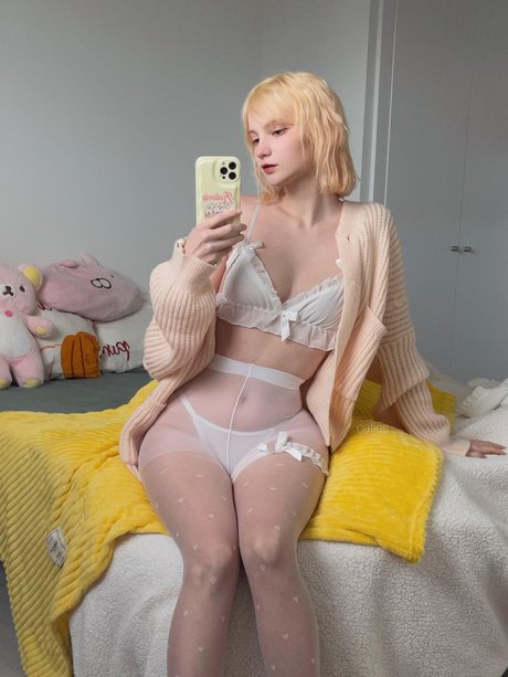 Katie Westwood nude actress gallery