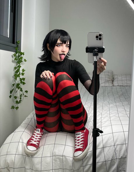 Katie Westwood model nudes images