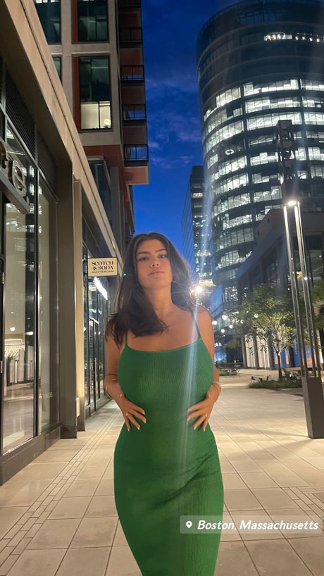 Colleen Sheehan hot model images