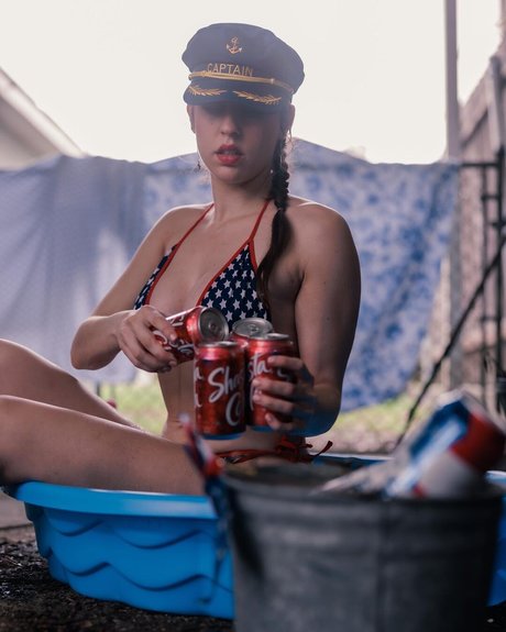 Taylor Feingold model hd images