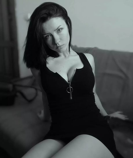 Innervus_ pornstar high quality pics