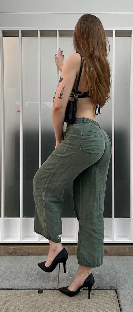 Jordan Burton nudes actress photos