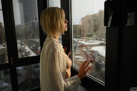 Layana Devis star top photos