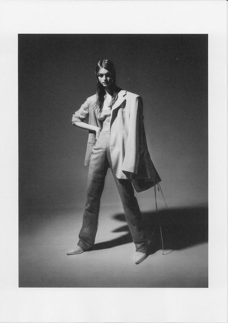 Willow Hand model art images