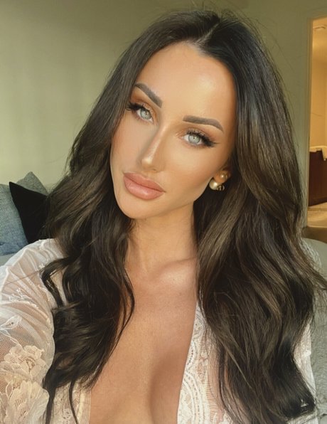 grandma onlyfans pretty img