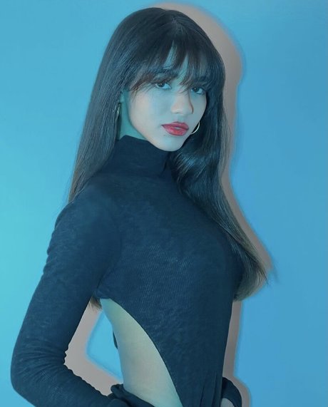 Yovanna Ventura model hd img