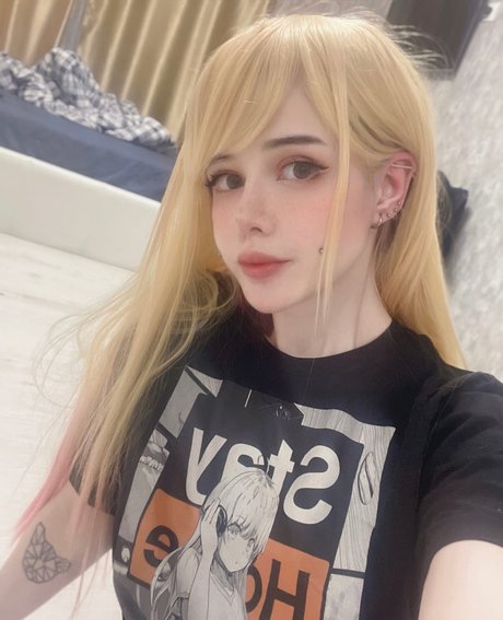 blonde tits onlyfans art nude picture